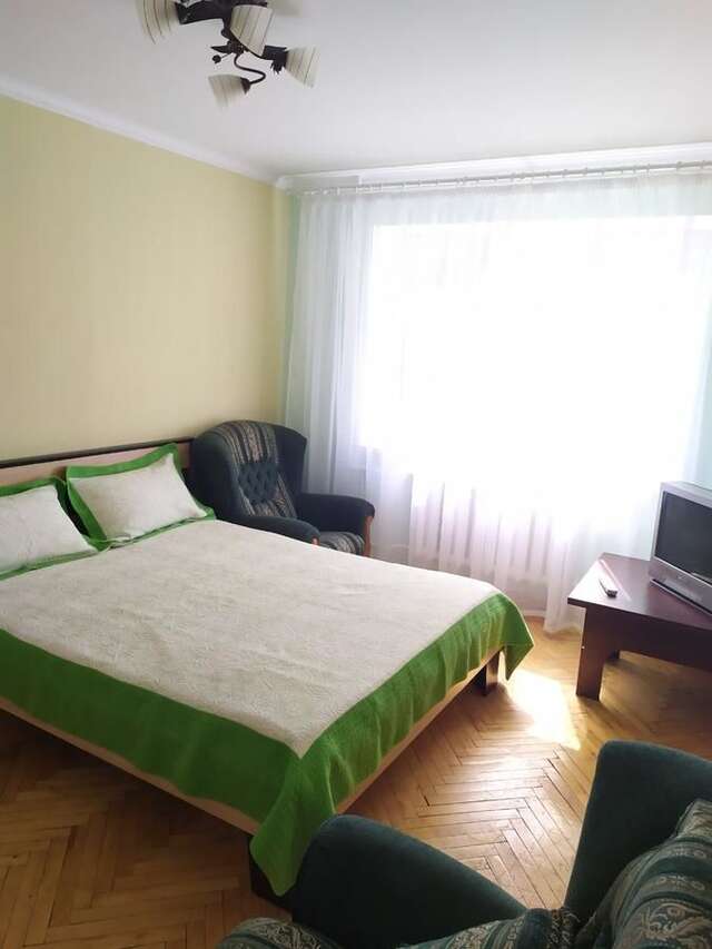 Апартаменты Stryiska. Two bedrooms.Arena-Lviv.Achan. Bus station Львов-4